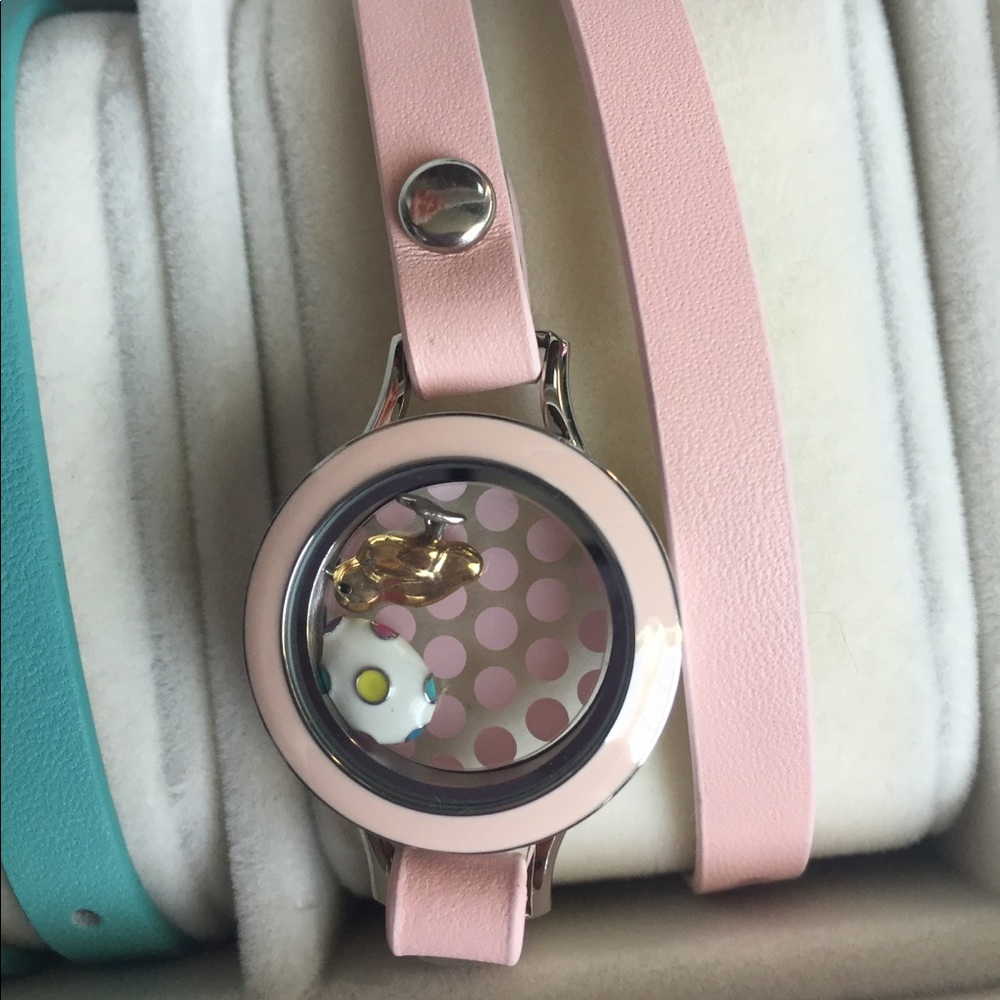 Origami Owl wrap medium locket bracelet